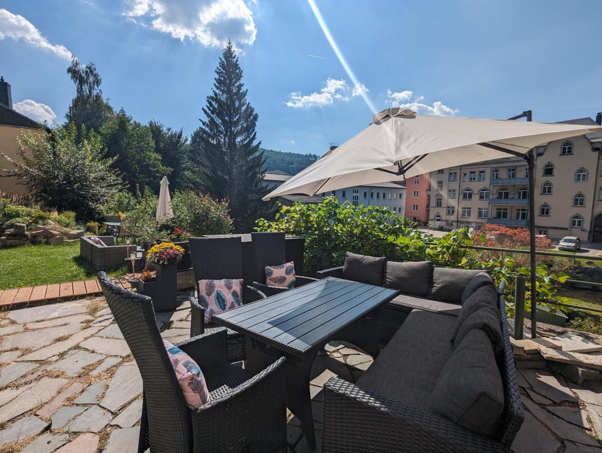 Hw3 - Urlaubsmagie - Helle, Grosse Wohnung Mit Pool Sebnitz Exterior foto